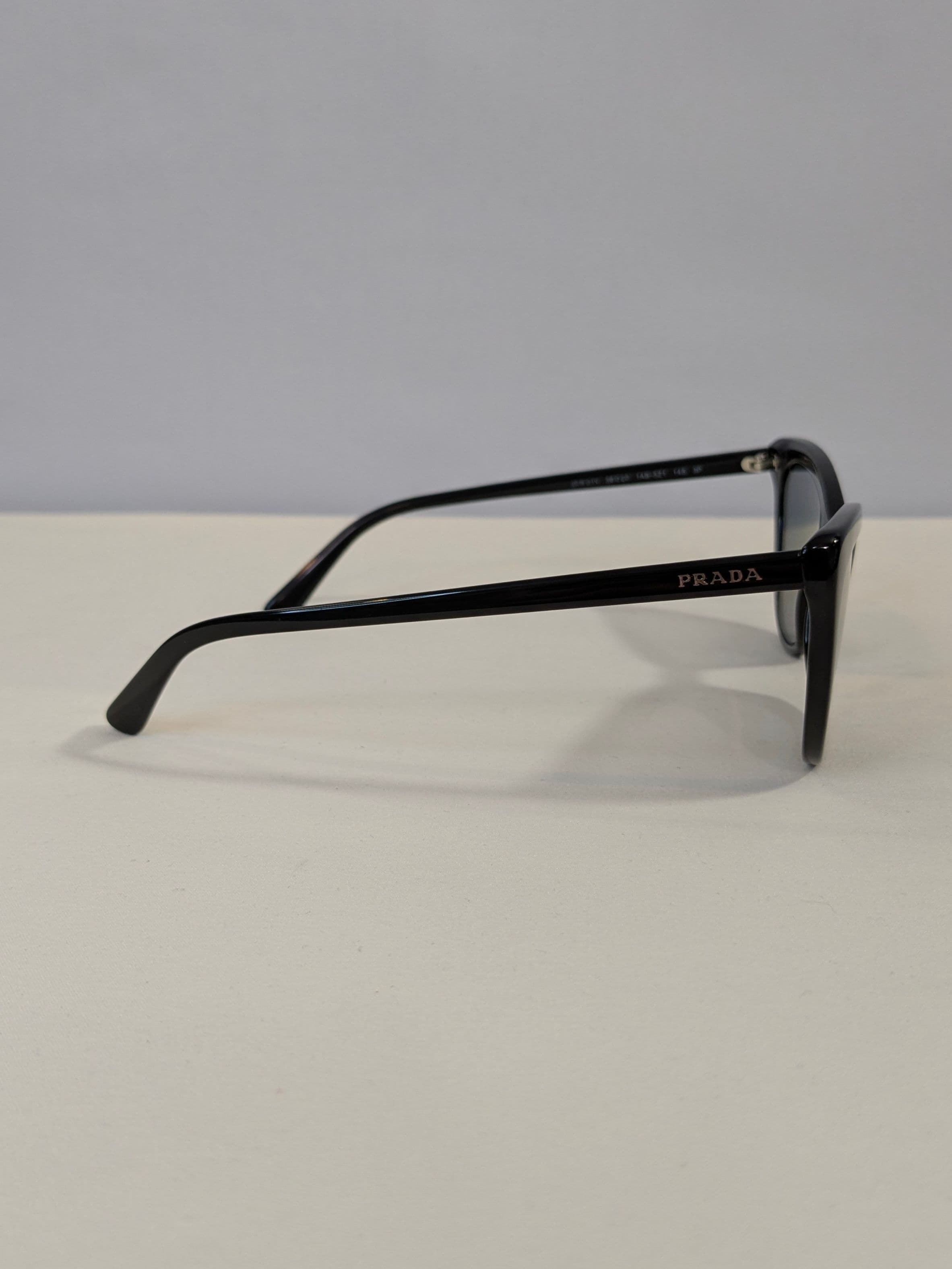 Prada Black Cat-Eye Sunglasses with Gray Polarized Lenses and Slim Logo Temples - Thumbnail 5