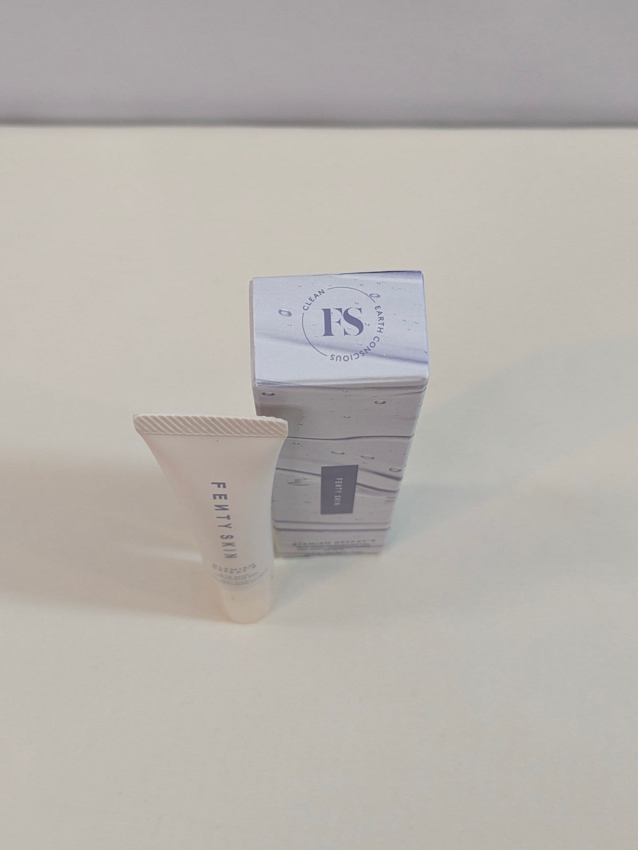 FENTY SKIN Blemish Defeat’r BHA Spot-Targeting Gel with Salicylic Acid & Willow Bark — Acne Treatment - Thumbnail 4