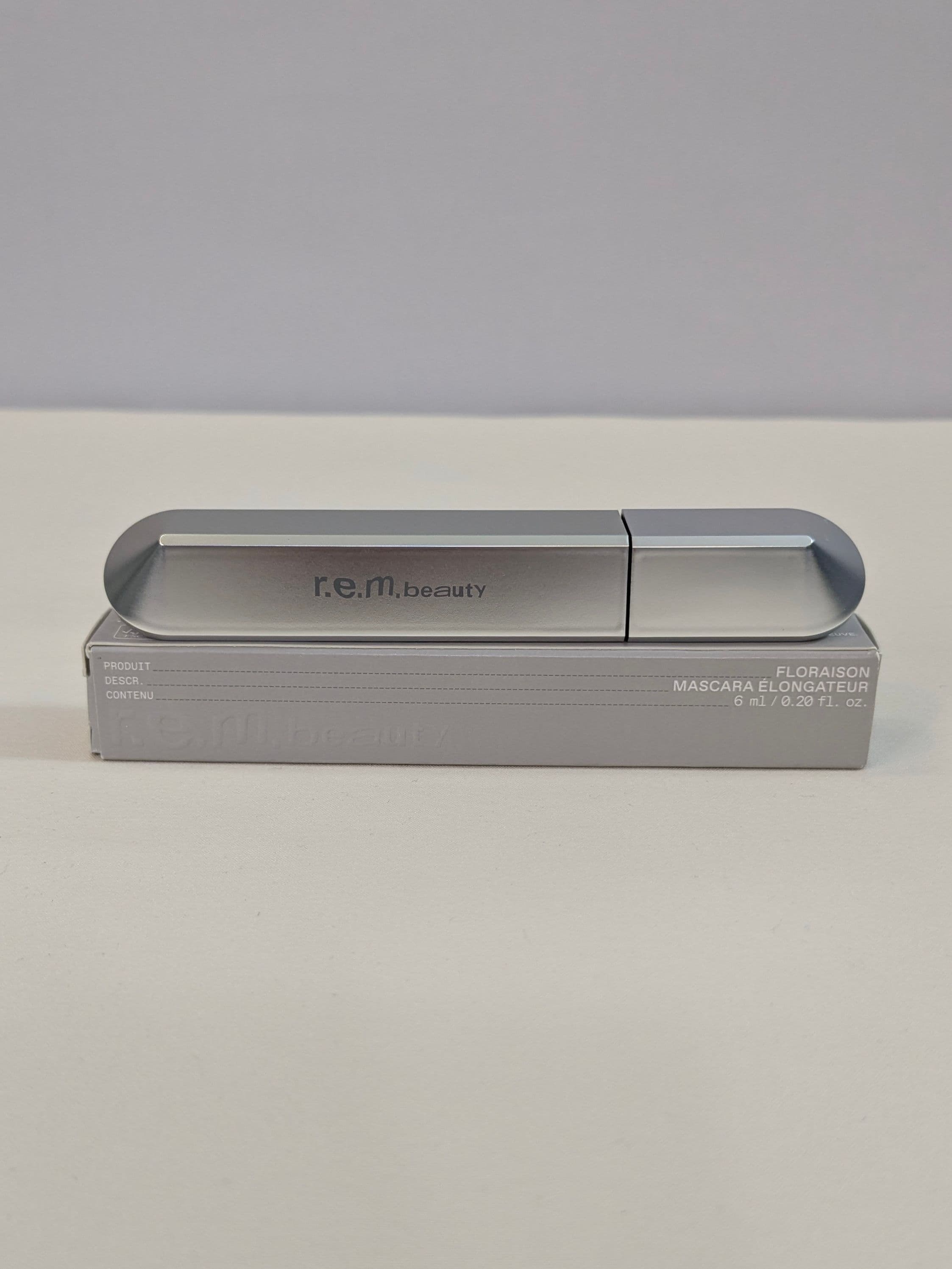 r.e.m. beauty Flourishing Lengthening Mascara — Midnight Black