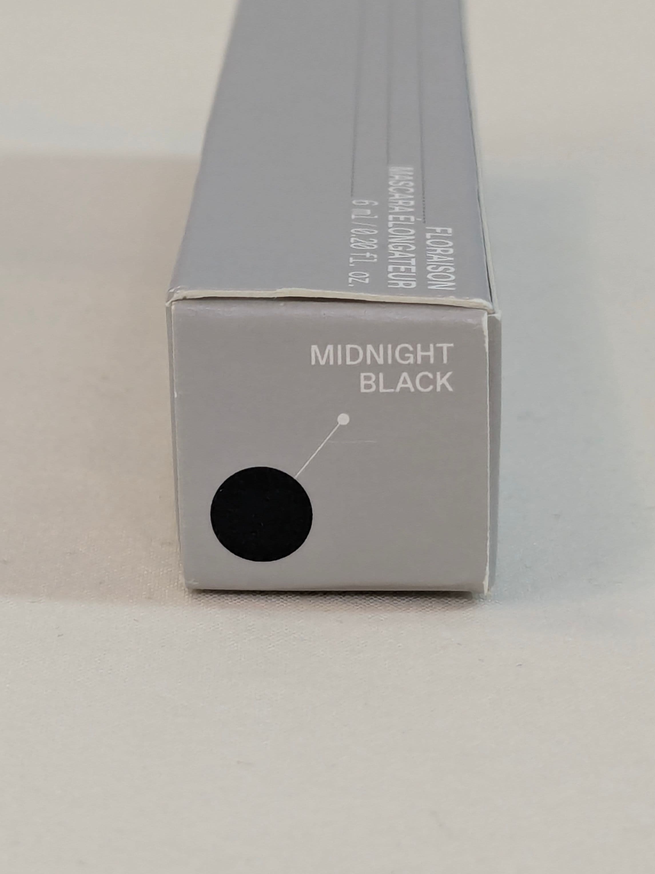 r.e.m. beauty Flourishing Lengthening Mascara — Midnight Black - Thumbnail 4