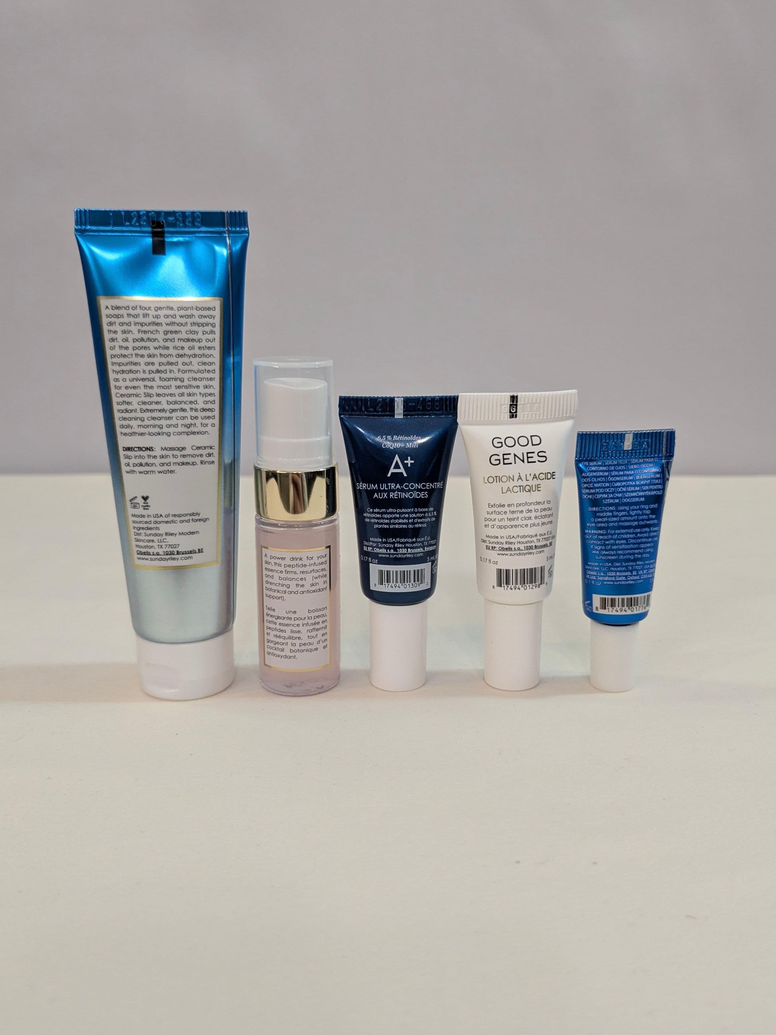 Sunday Riley Mini Skincare Set with Vitamin C, Retinoid + Lactic Acid Treatments (+More) - Thumbnail 3