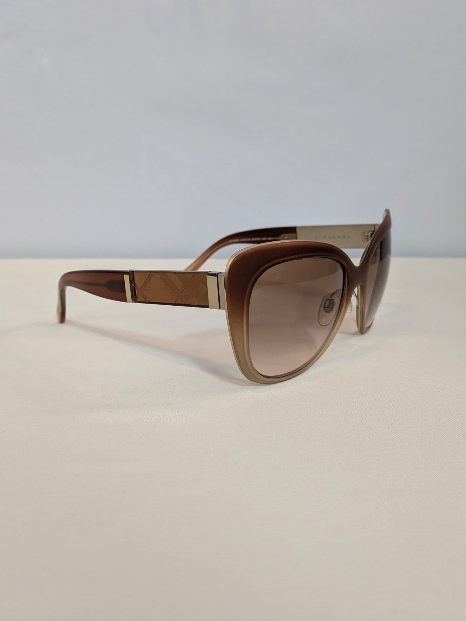 Burberry Beige Taupe Cat Eye Sunglasses with Brown Gradient Lenses - Thumbnail 2