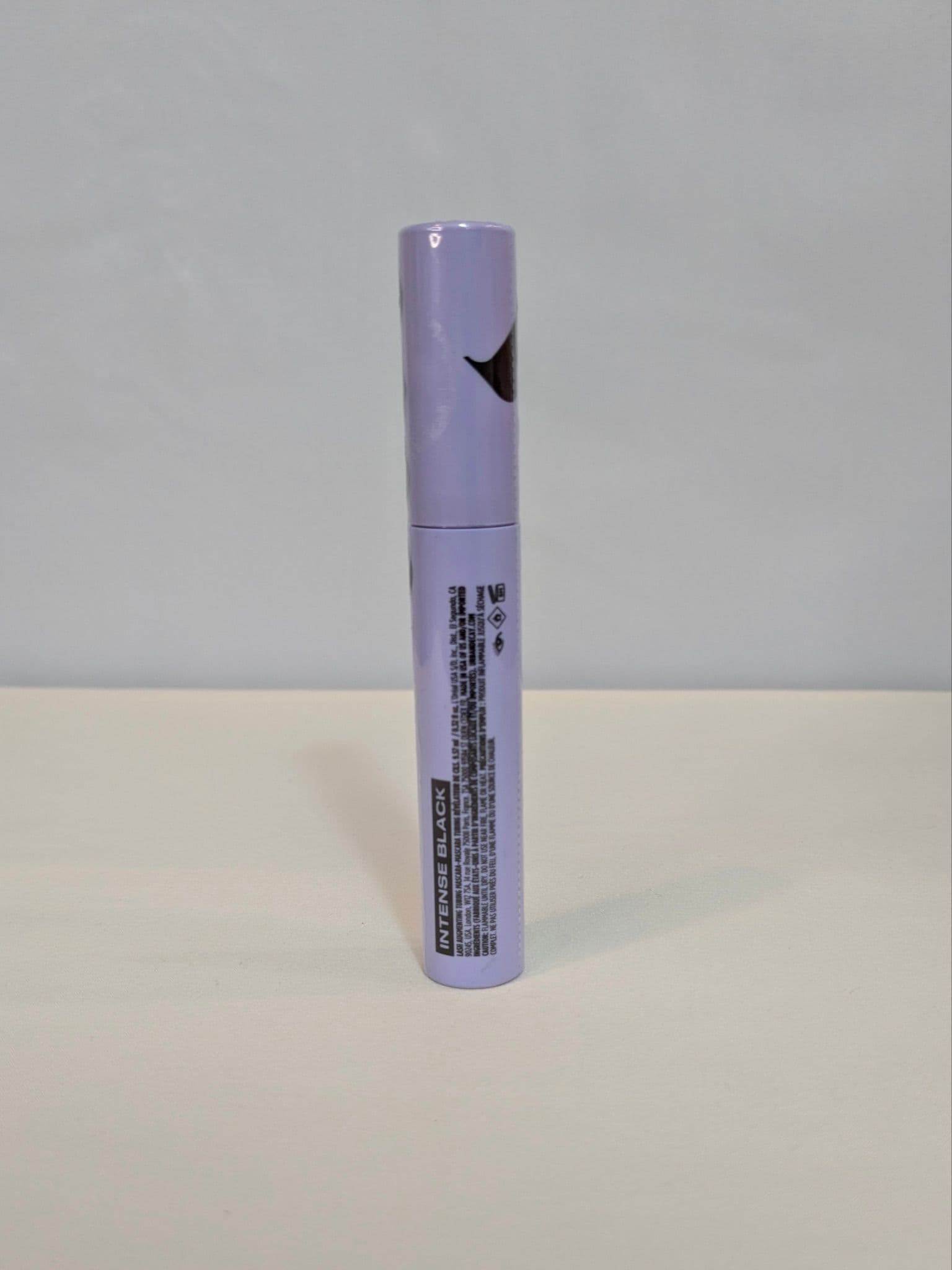 Urban Decay Lengthening & Volumizing Tubing Mascara - Thumbnail 2
