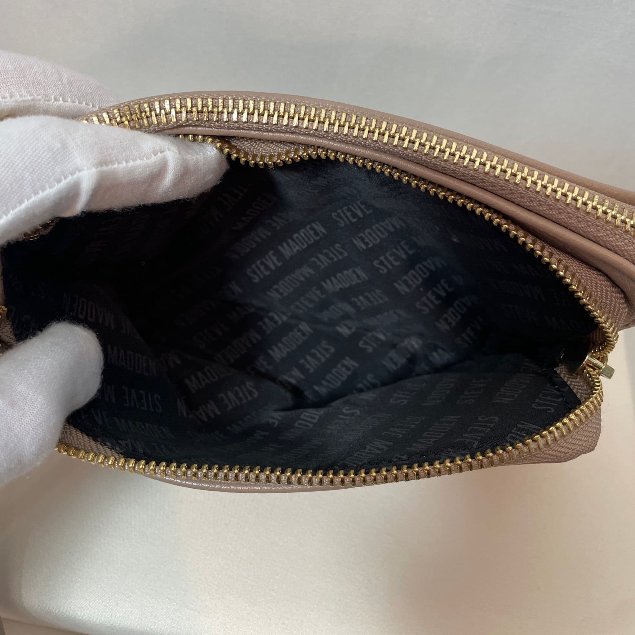 Steve Madden Taupe Double-Zip Wristlet - Thumbnail 7