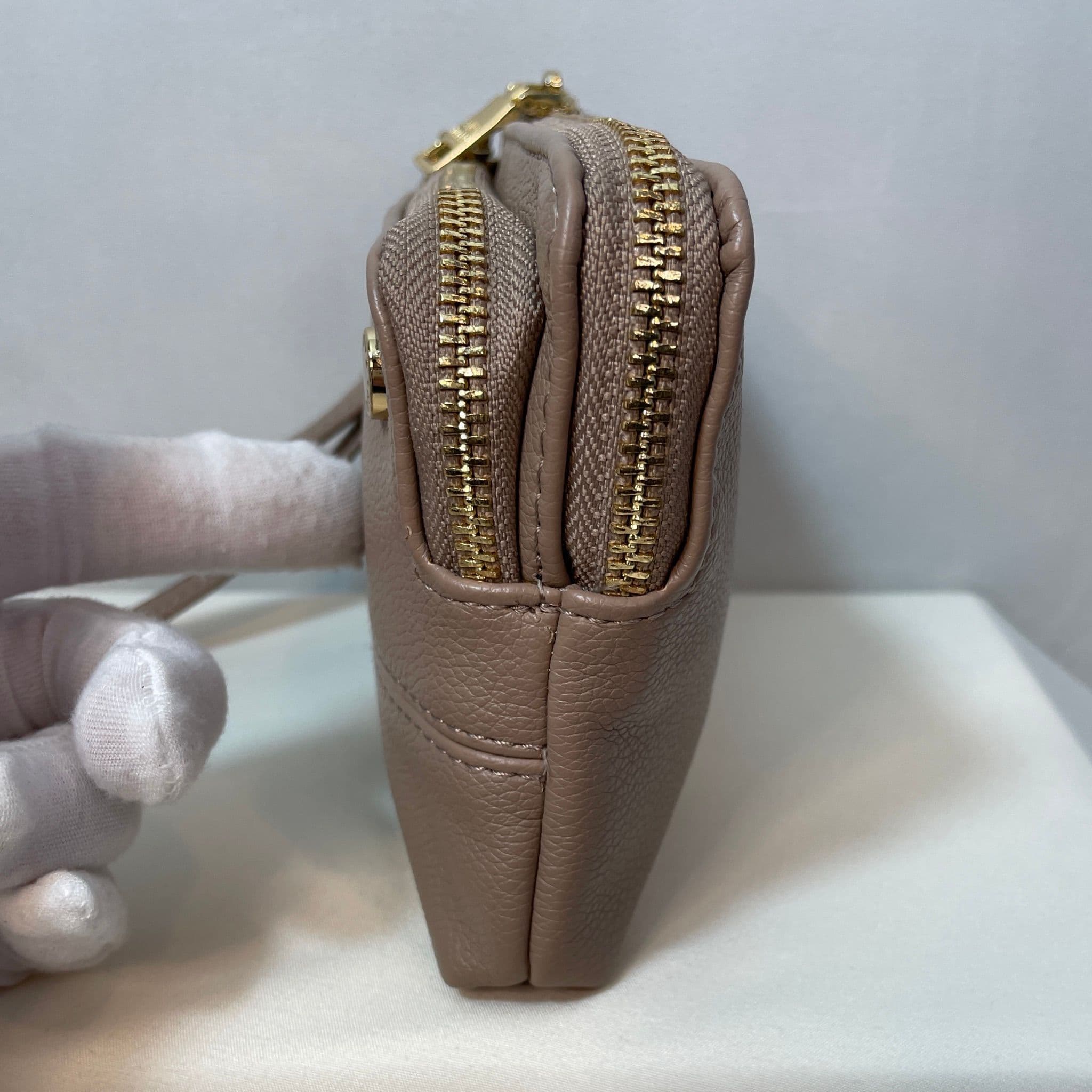 Steve Madden Taupe Double-Zip Wristlet - Thumbnail 4