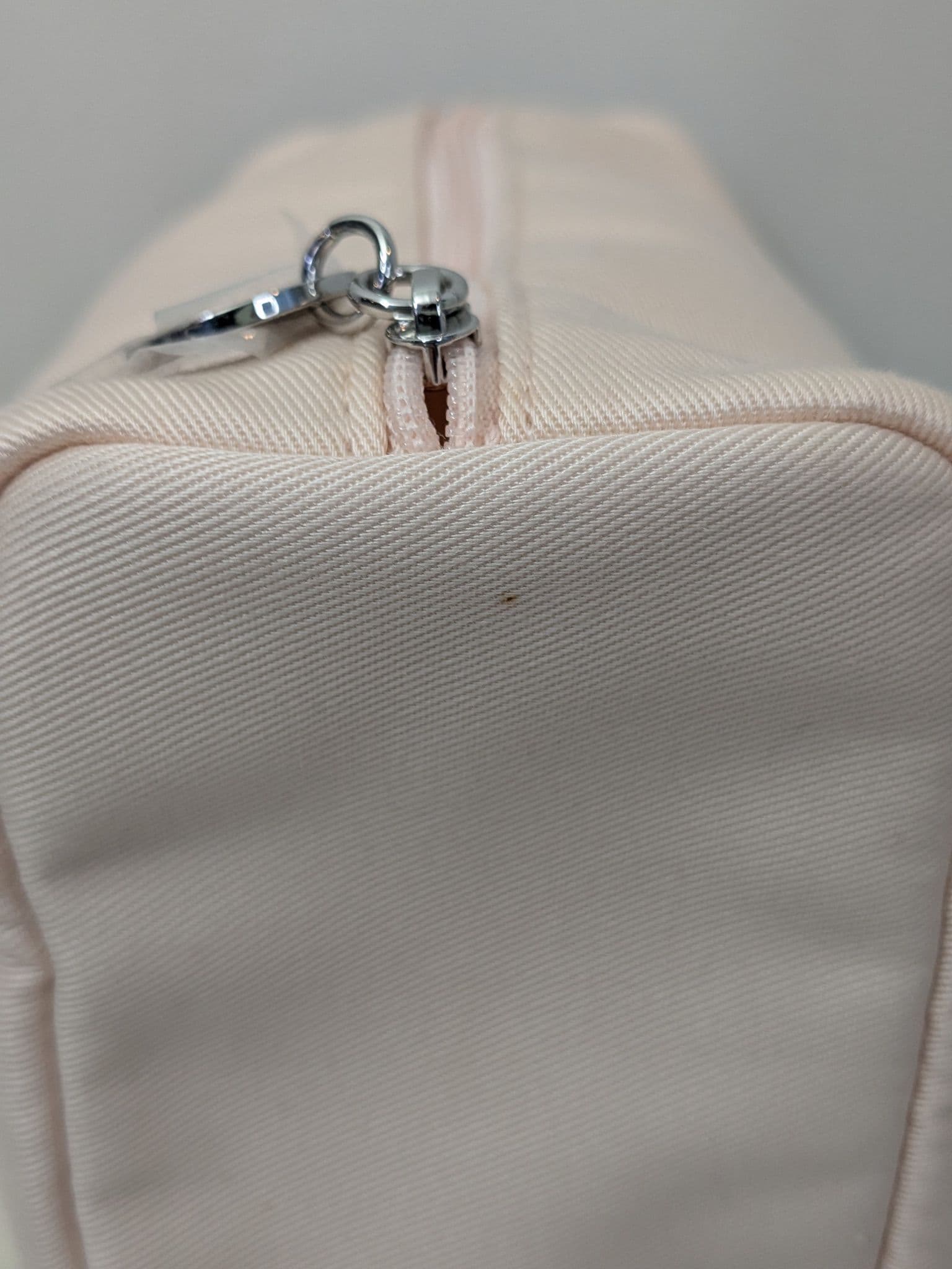Givenchy Blush Pink Embroidered Logo Cosmetic / Makeup Pouch - Thumbnail 8