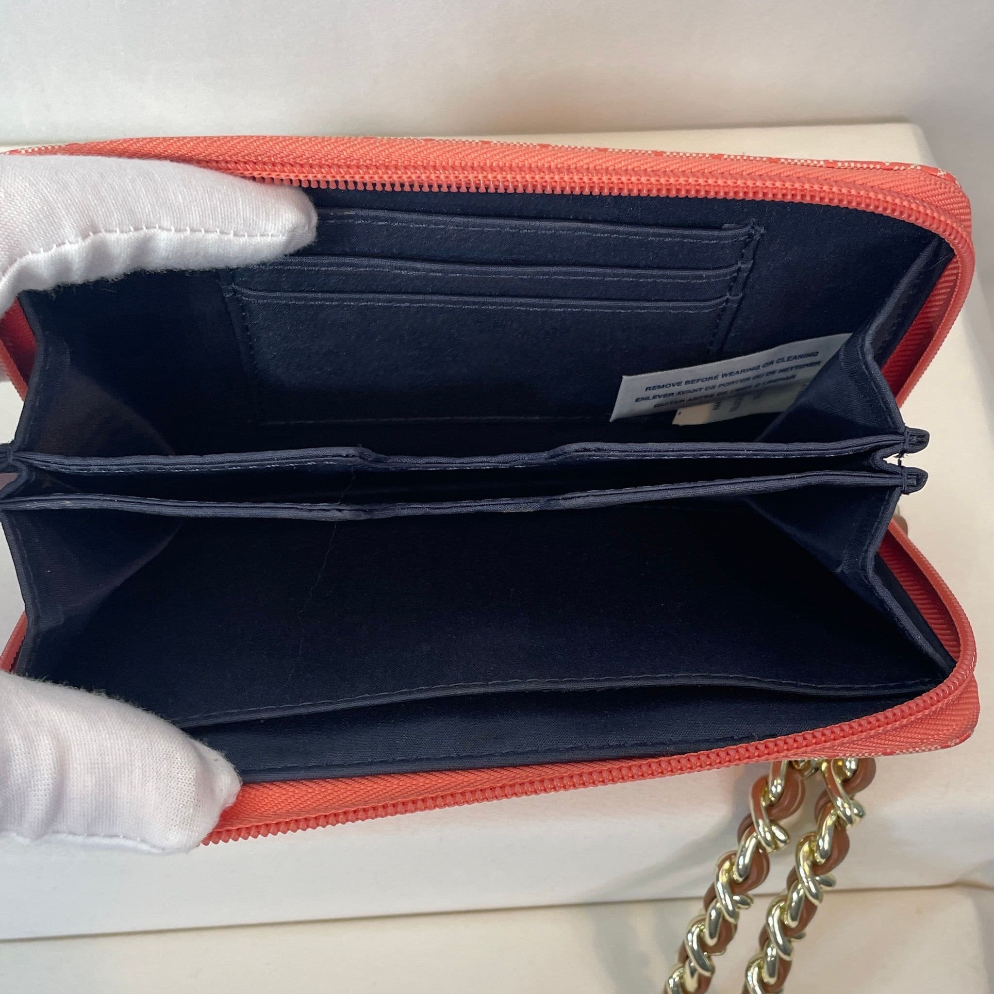 Tommy Hilfiger Coral Monogram Zip-Around Wristlet Wallet with Chain Strap - Thumbnail 5