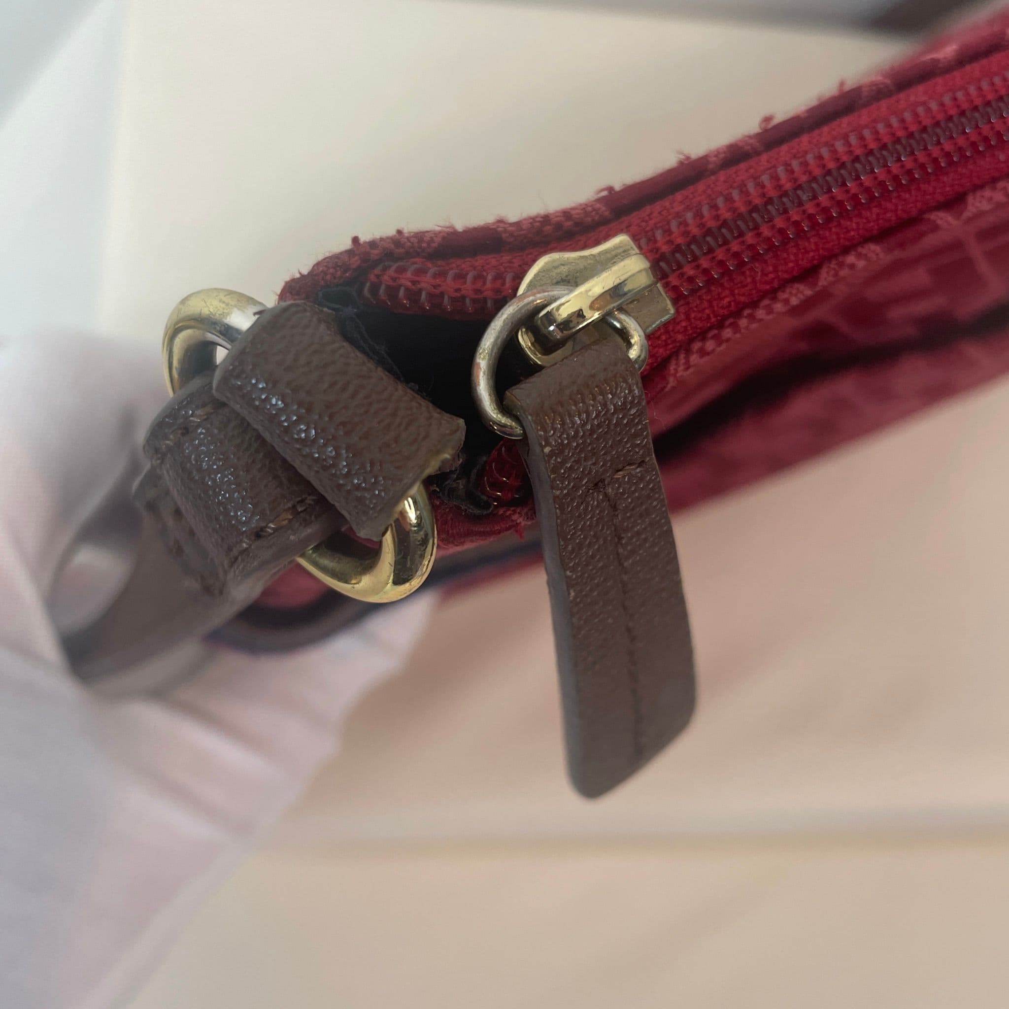 Tommy Hilfiger Red Monogram Small Crossbody Bag with Brown Trim - Thumbnail 7