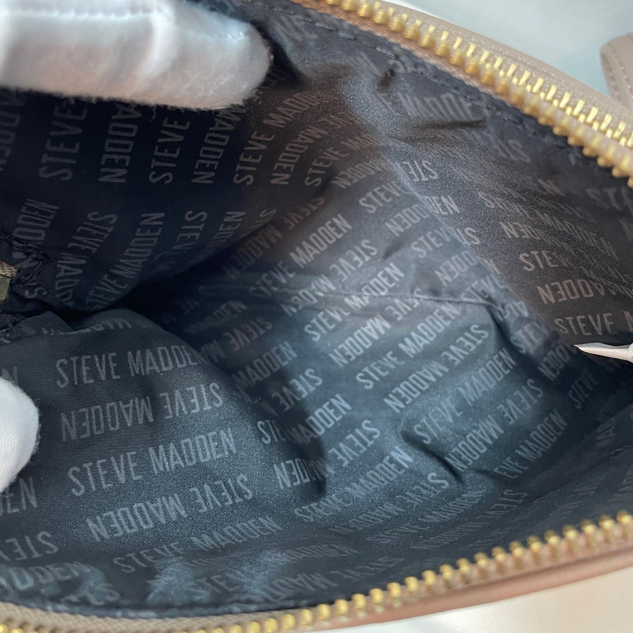 Steve Madden Taupe Double-Zip Wristlet - Thumbnail 6