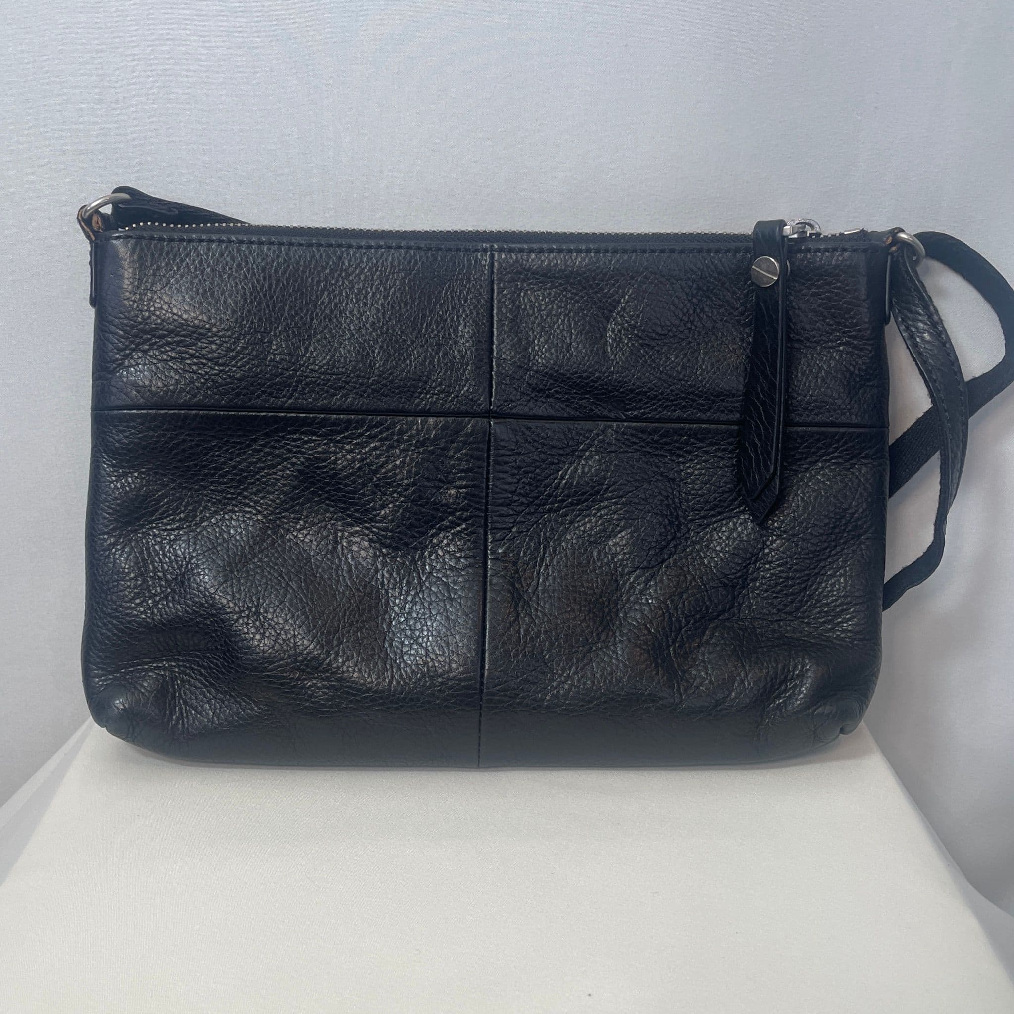 Fossil Black Leather Everyday Crossbody Bag With Silver Accents - Thumbnail 2