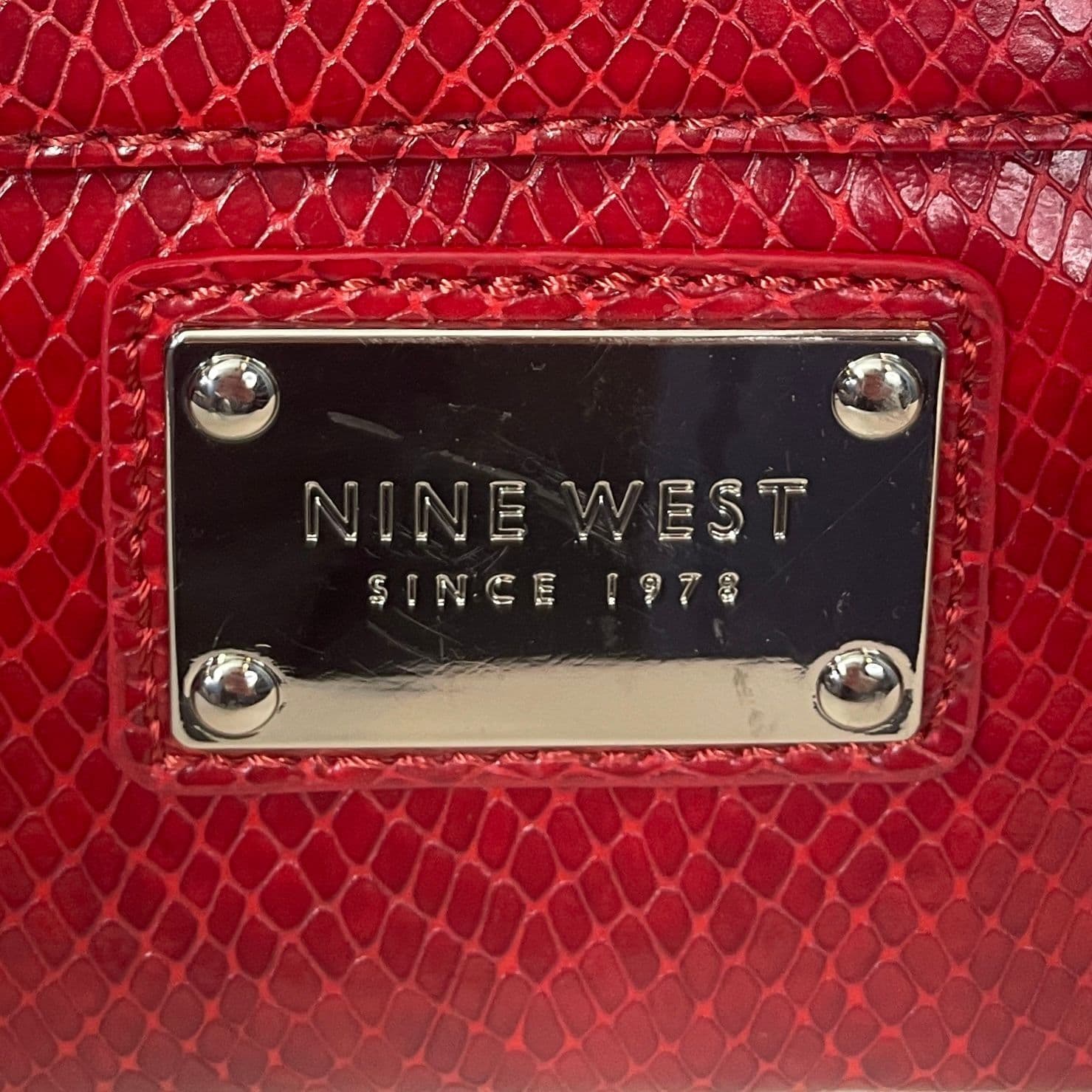 Nine West Red Snakeskin-Embossed Cutout Handle Clutch - Thumbnail 3