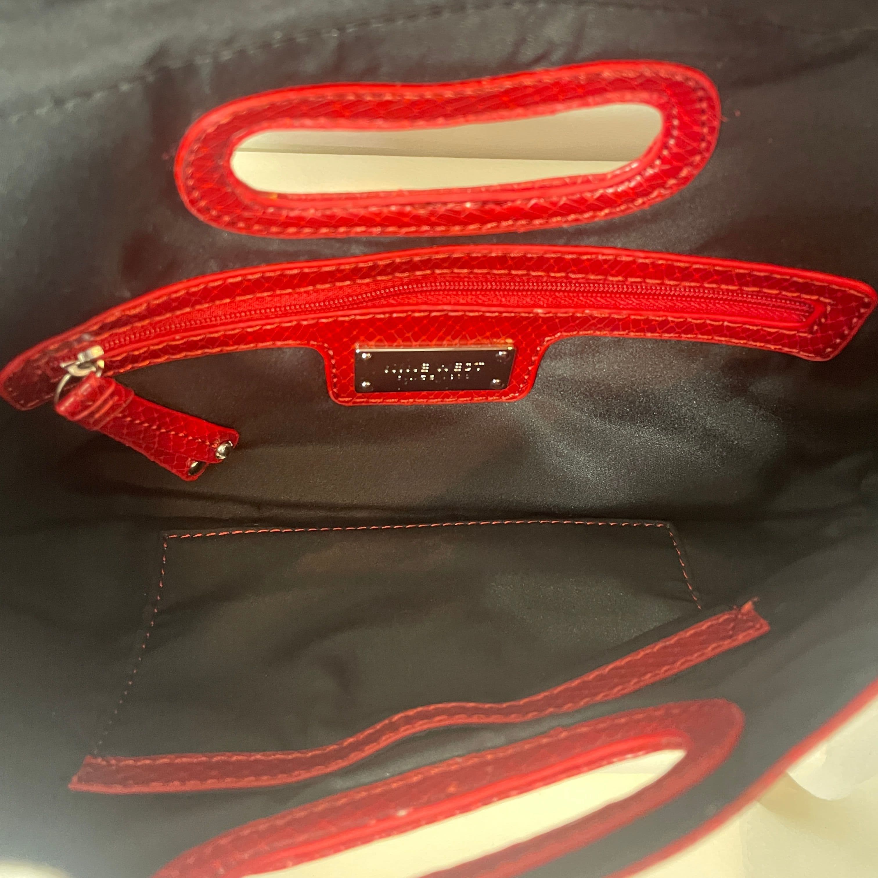 Nine West Red Snakeskin-Embossed Cutout Handle Clutch - Thumbnail 4