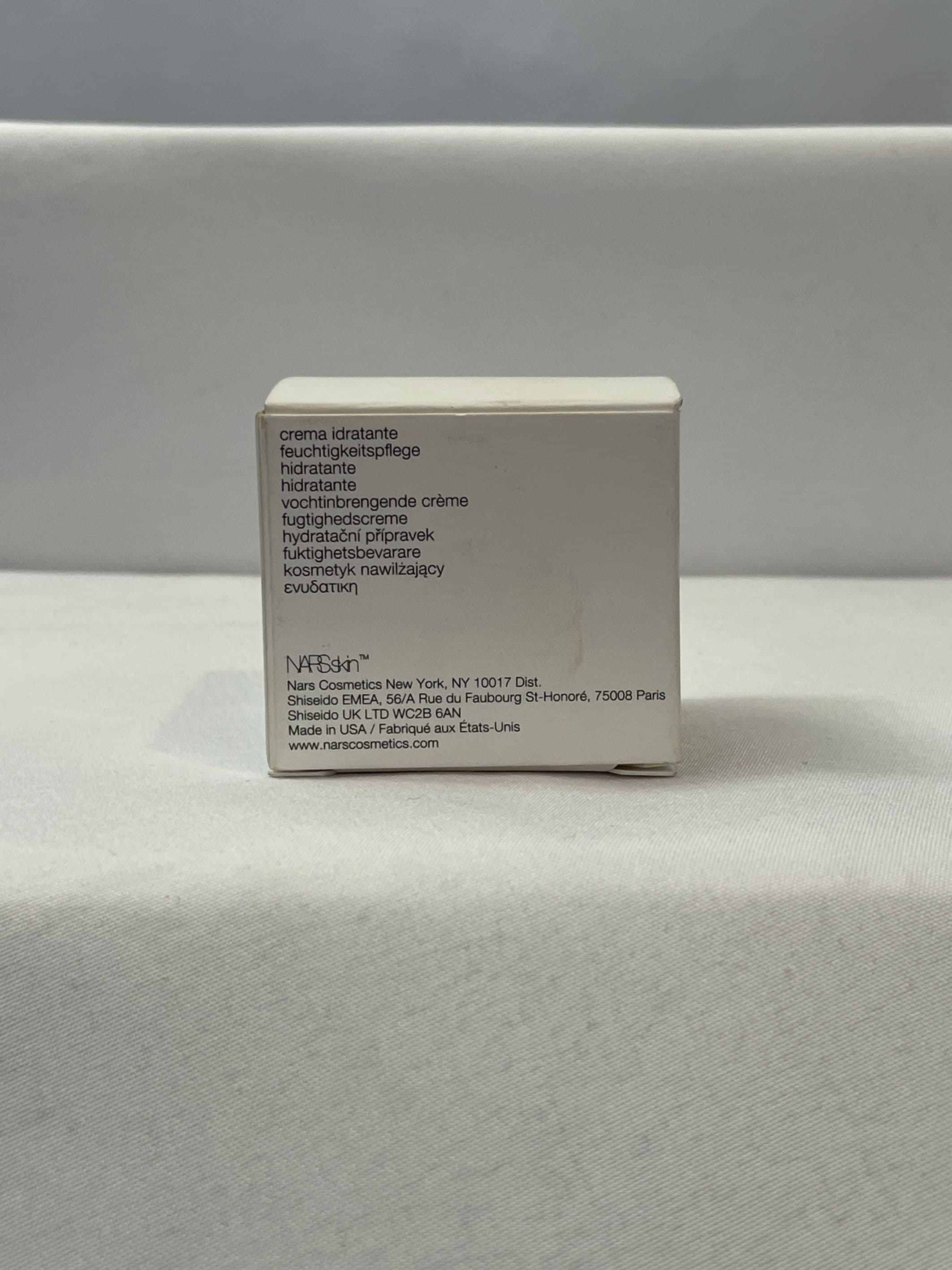 NARS Light Reflecting Moisturizer Mini Glow Cream - Thumbnail 3