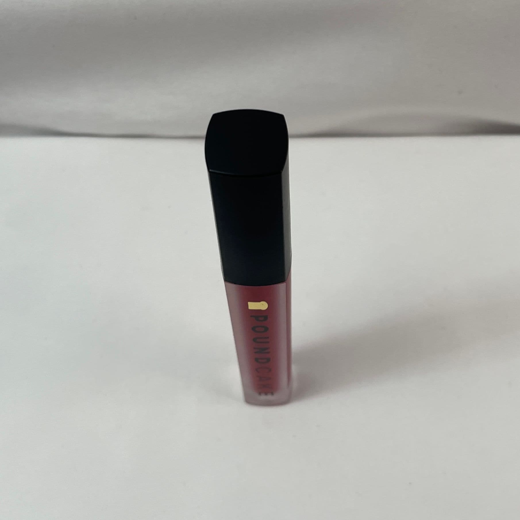 CLEARANCE Poundcake Cake Batter Liquid Lipstick with Vitamin E — Red Velvet - Thumbnail 3