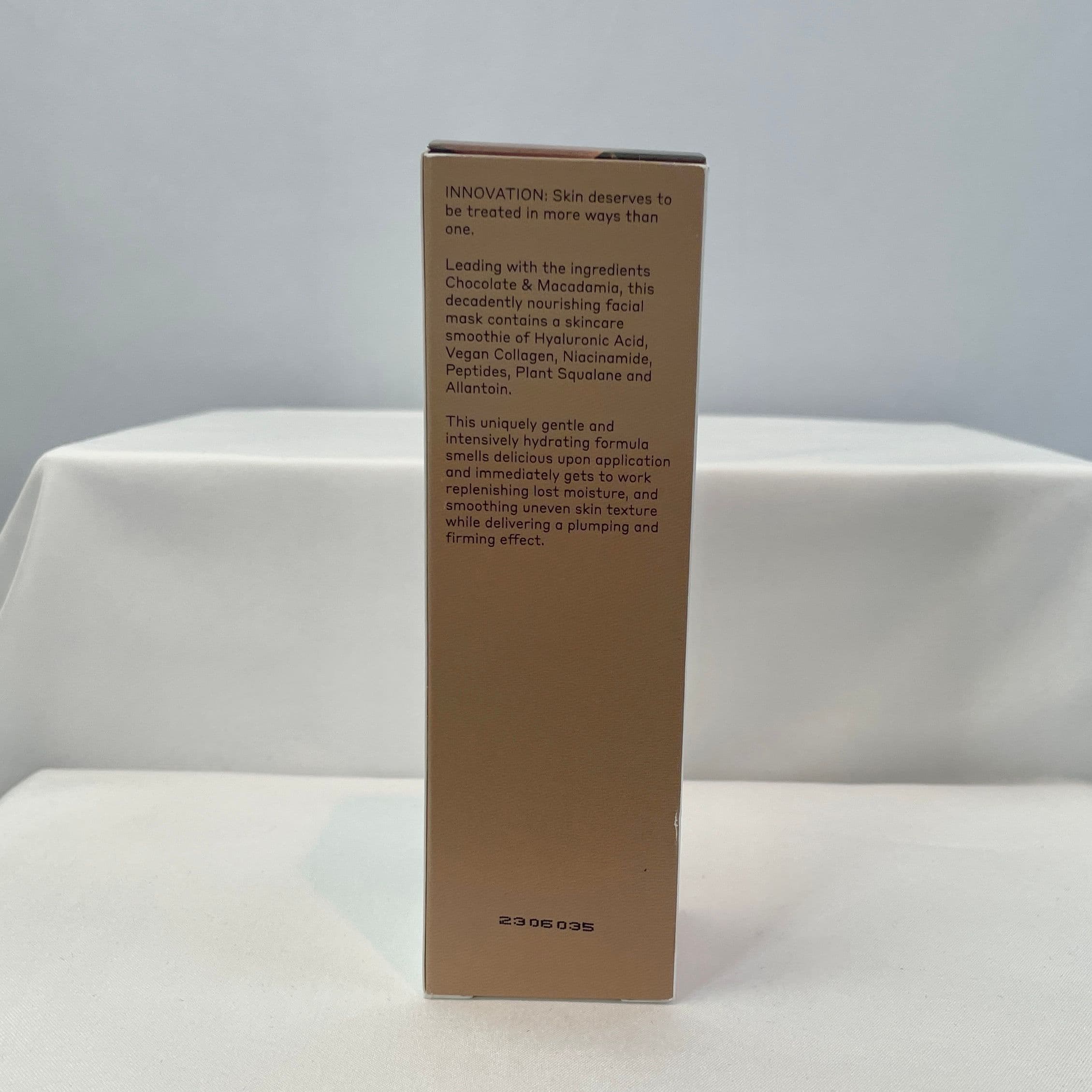 Volition Chocolate Macadamia Hydrating Mask With Hyaluronic Acid + Vegan Collagen - Thumbnail 3