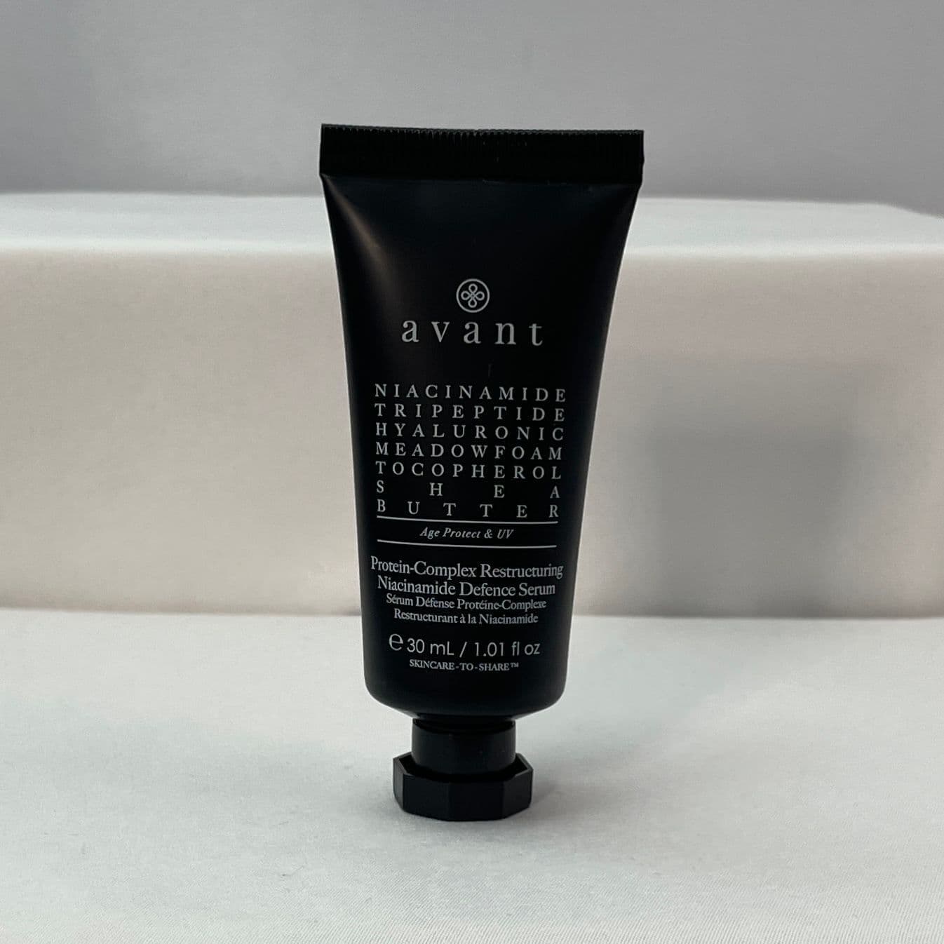 Avant Protein-Complex Niacinamide Defence Serum with Hyaluronic Acid & Shea Butter
