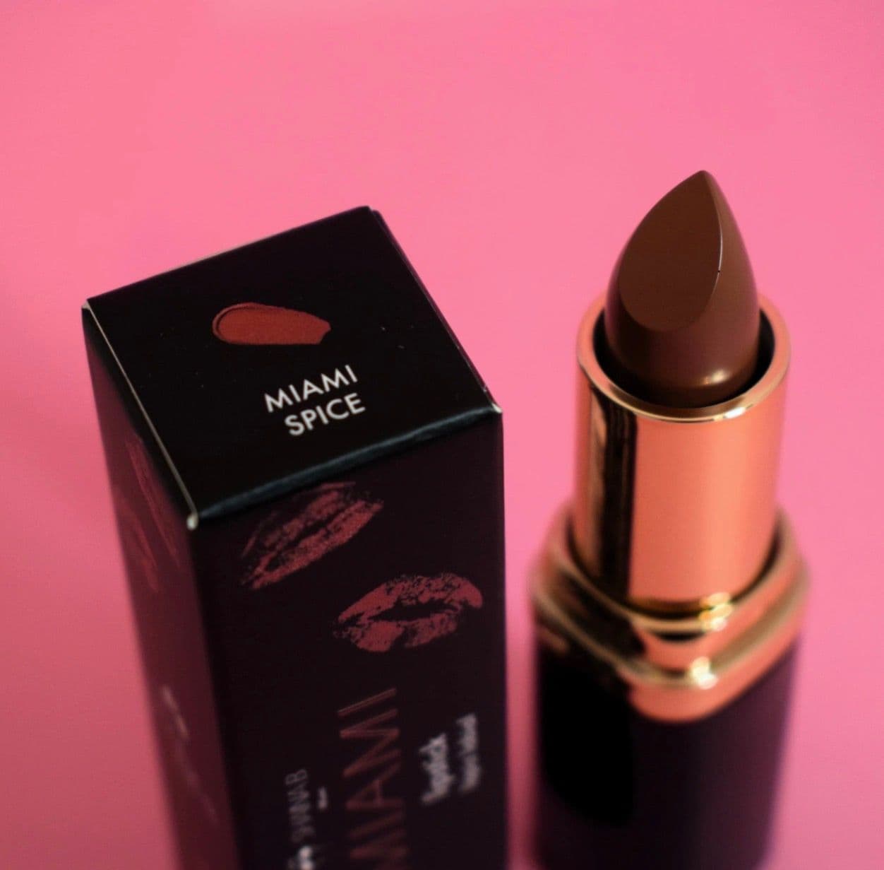 Shaina B. Miami Ultimate Hydration Lipstick With Full-Coverage Satin Finish — Miami Spice (Soft Berry) - Thumbnail 6
