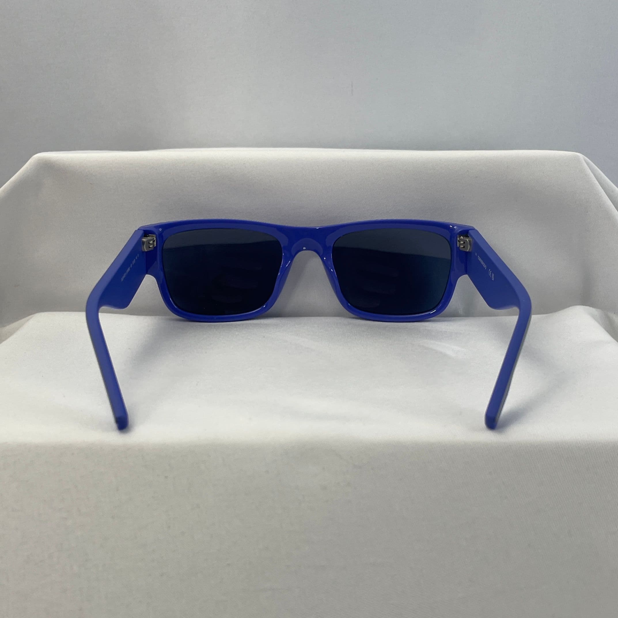 Converse Blue Square “Flame” Sunglasses with Gray Lenses and Matte Finish - Thumbnail 6