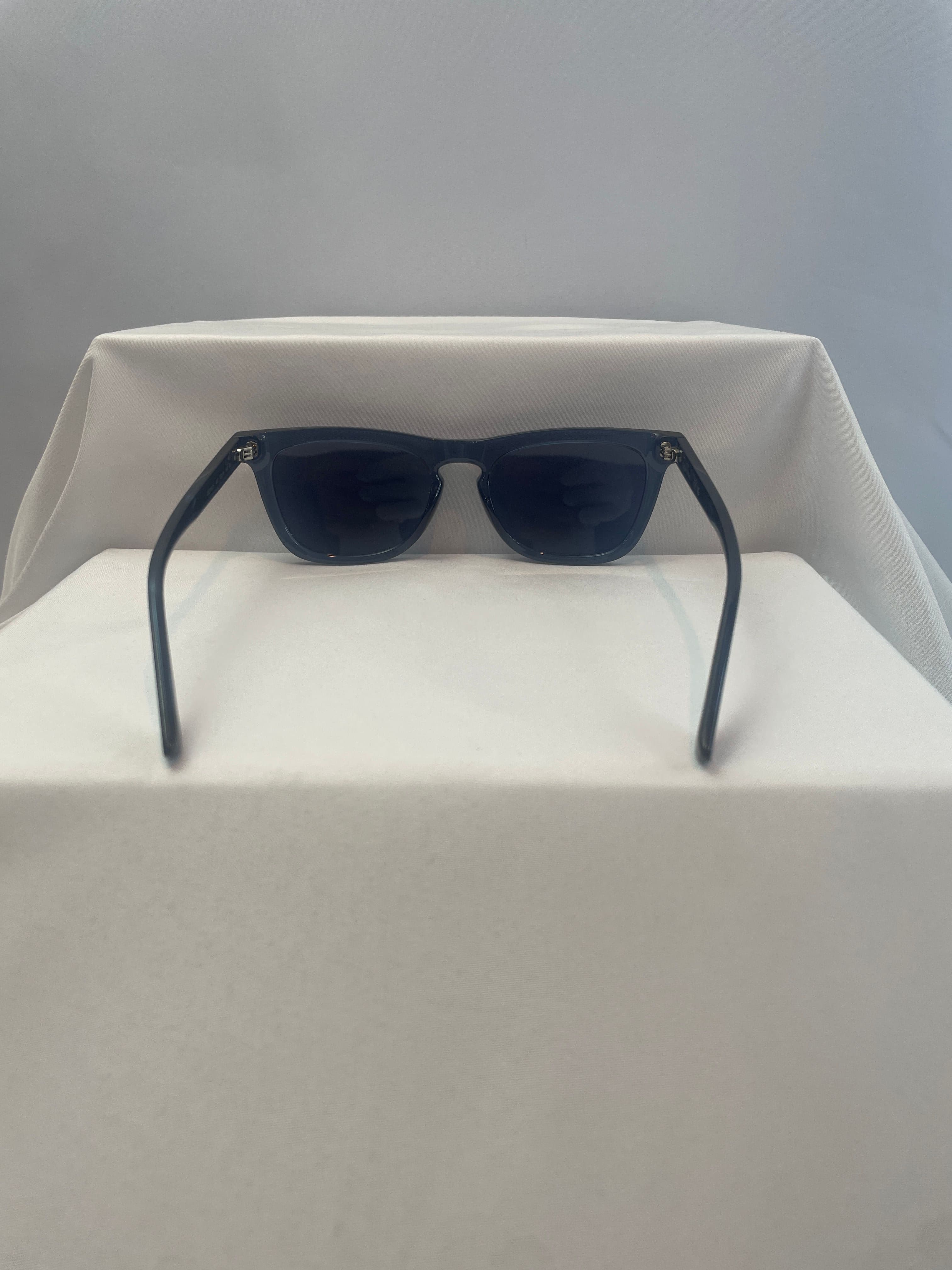 Calvin Klein Blue Rectangular Sunglasses with Blue Lenses and Keyhole Bridge - Thumbnail 6