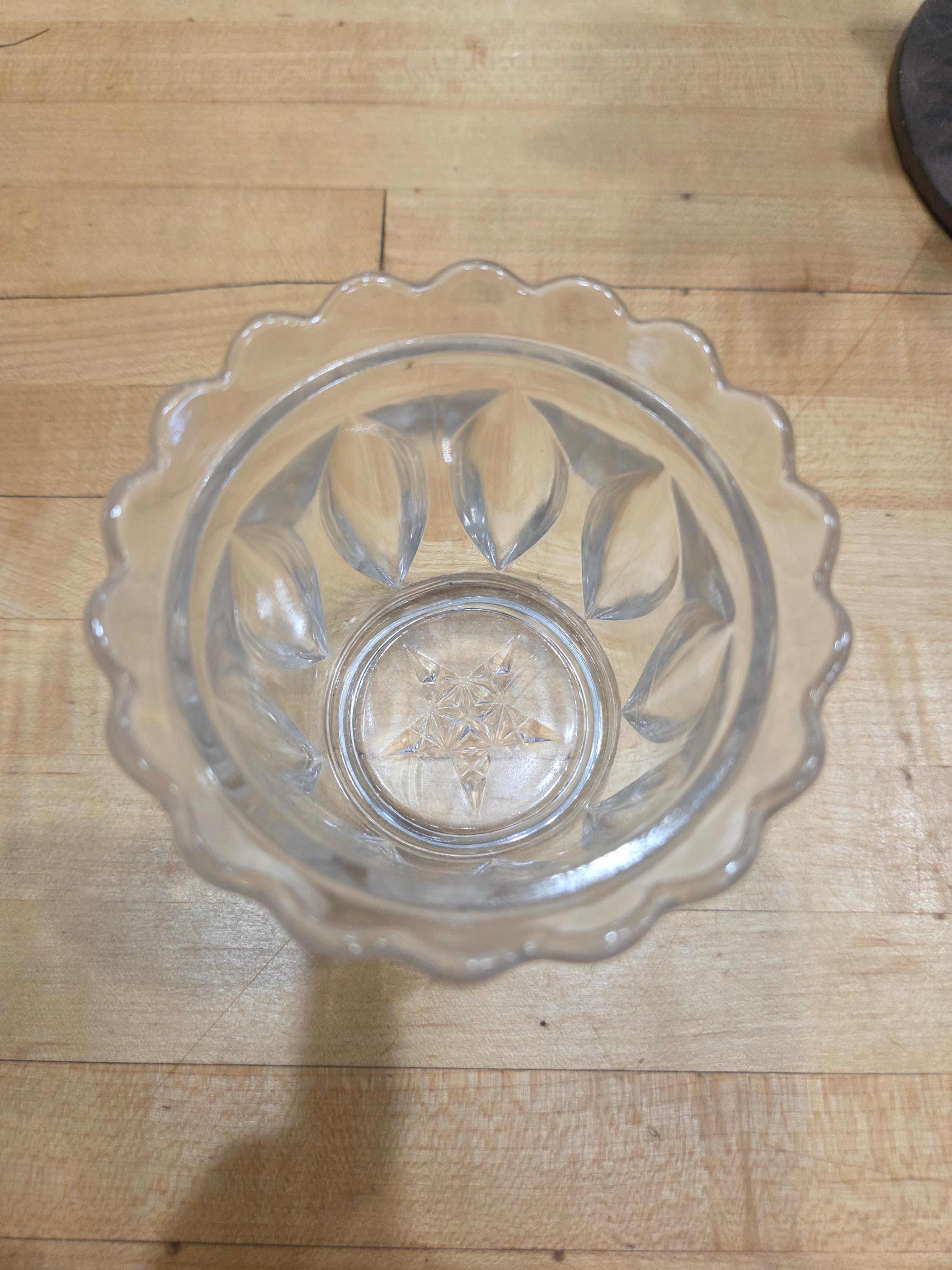 Vintage Susquehanna Six Point Star Cut Glass Open Sugar Bowl - Thumbnail 2