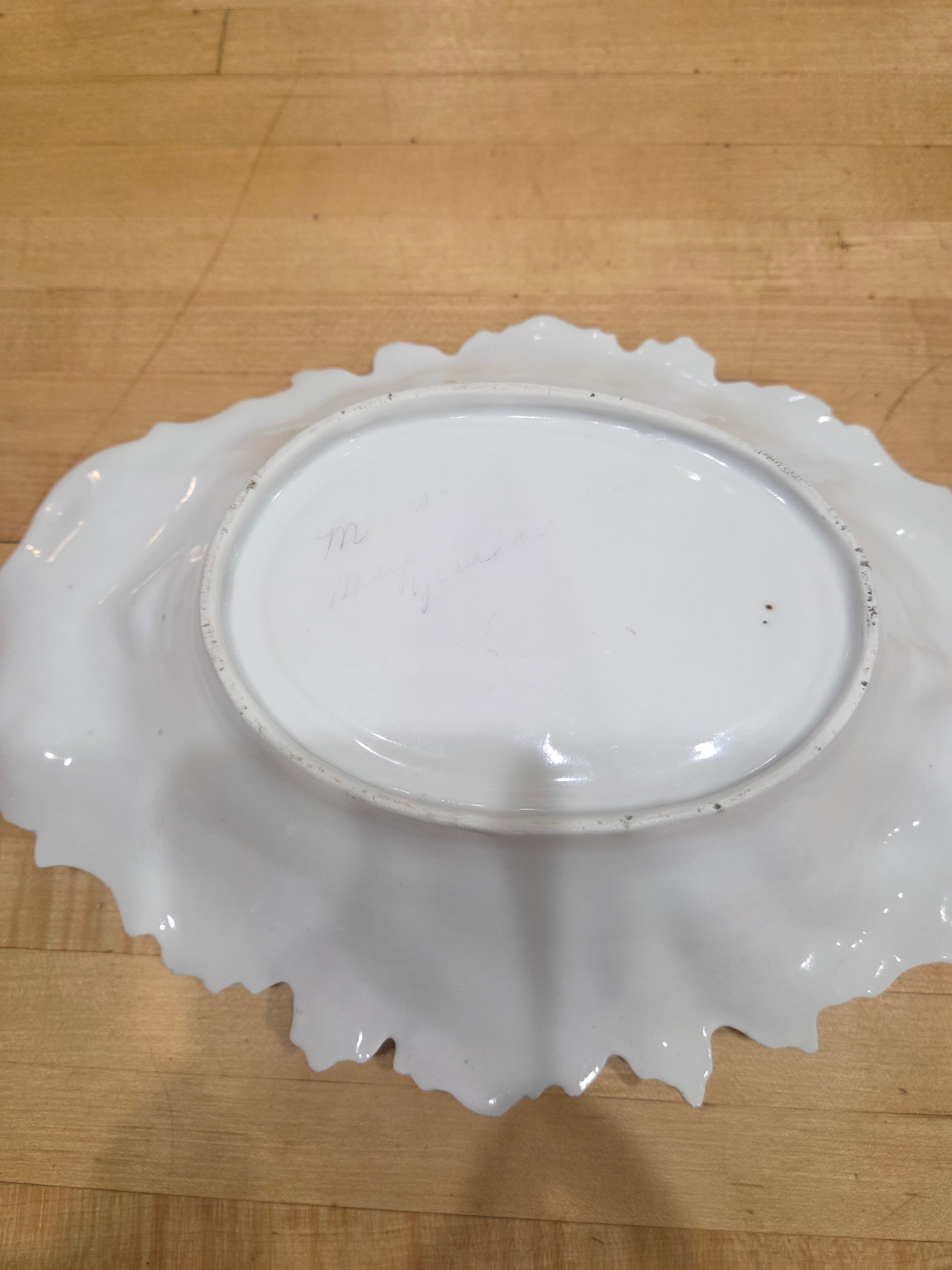 Antique RS Prussia Style Peaches Lustre Leaf Shaped Serving Bowl 12" - Thumbnail 5