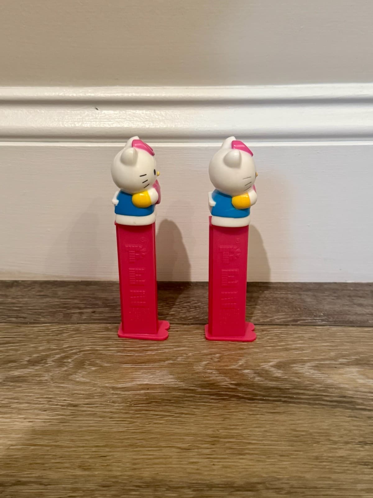 Vintage Hello Kitty PEZ Lot of 8 - Thumbnail 12