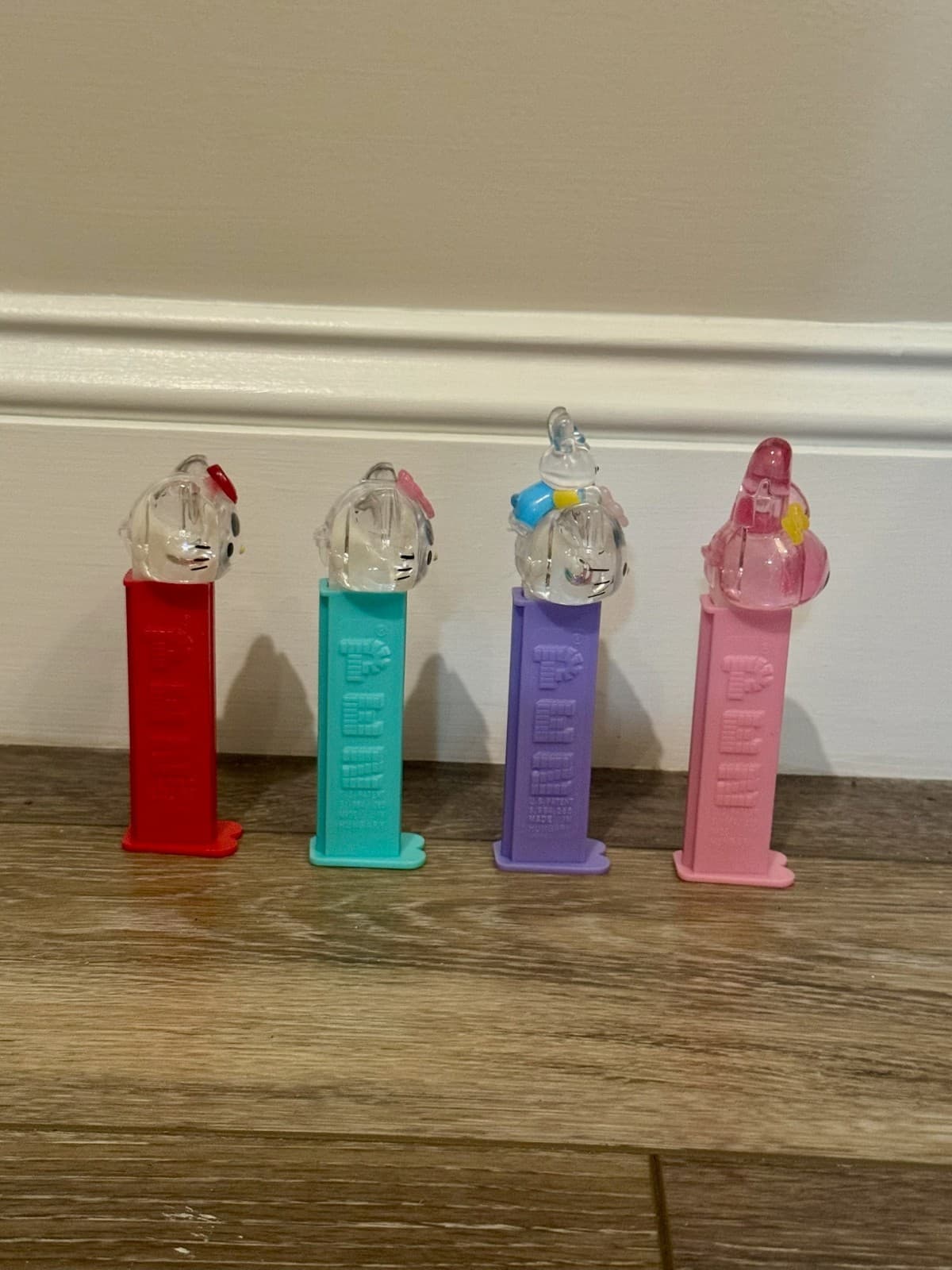 Vintage Hello Kitty PEZ Lot of 8 - Thumbnail 5