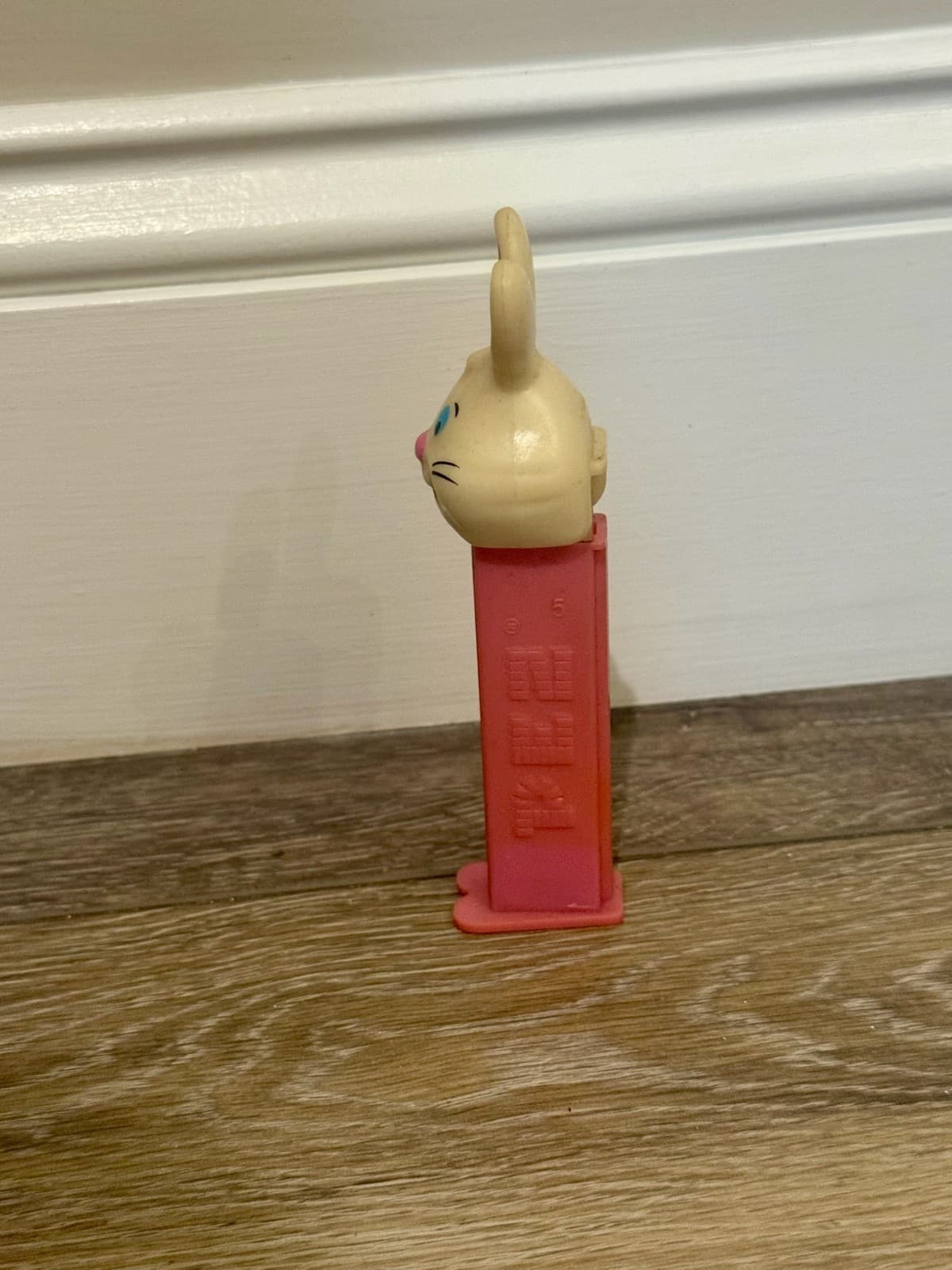 Vintage PEZ Lot of 3 - Thumbnail 12