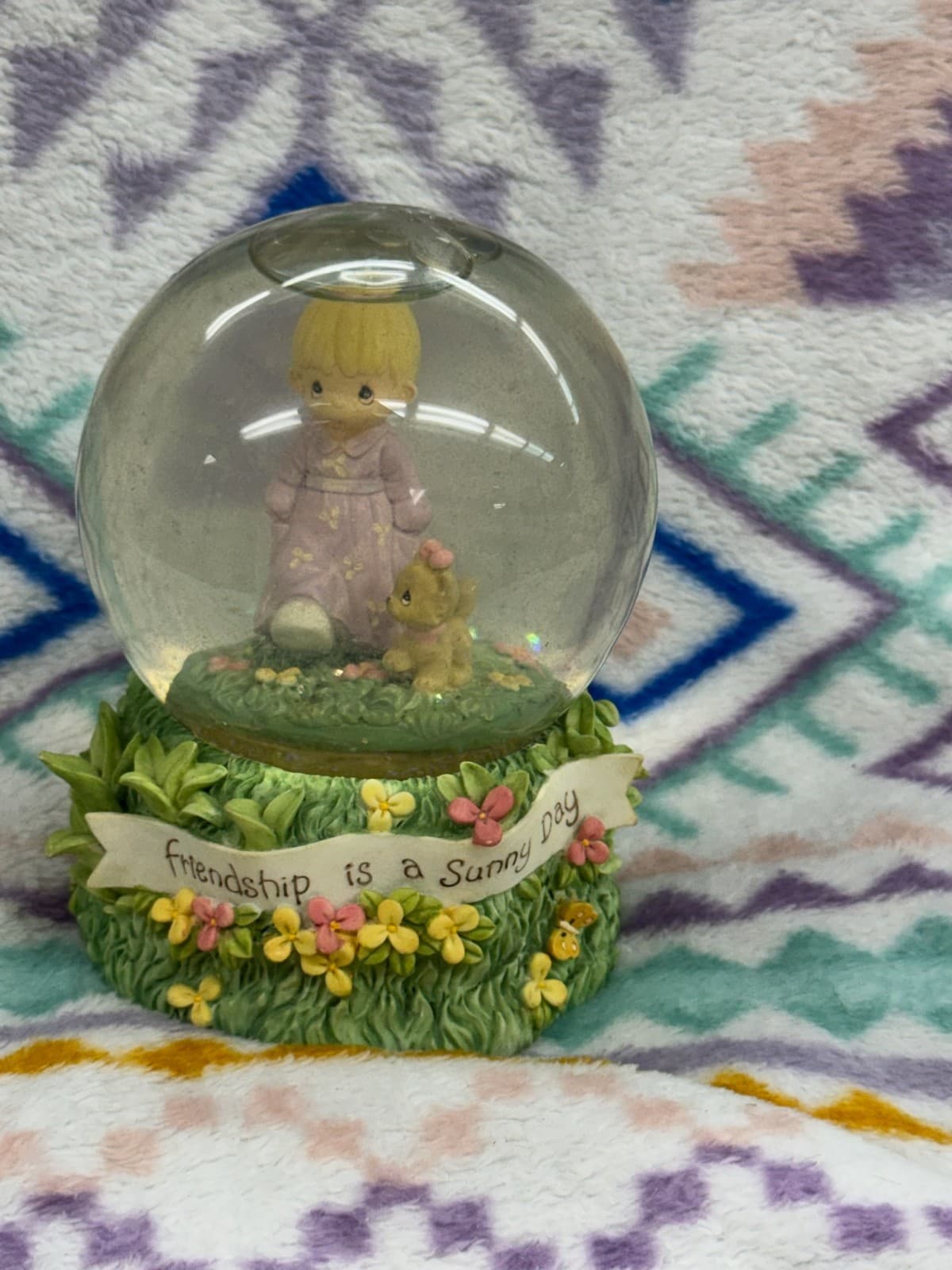 Enesco Precious Moments Musical Snow Globe FRIENDSHIP IS A SUNNY DAY. Works! - Thumbnail 2