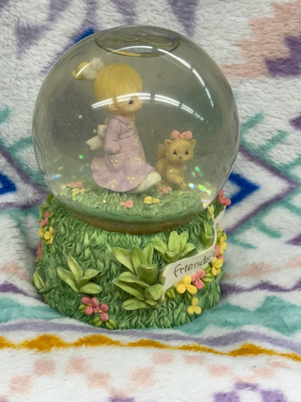 Enesco Precious Moments Musical Snow Globe FRIENDSHIP IS A SUNNY DAY. Works! - Thumbnail 3