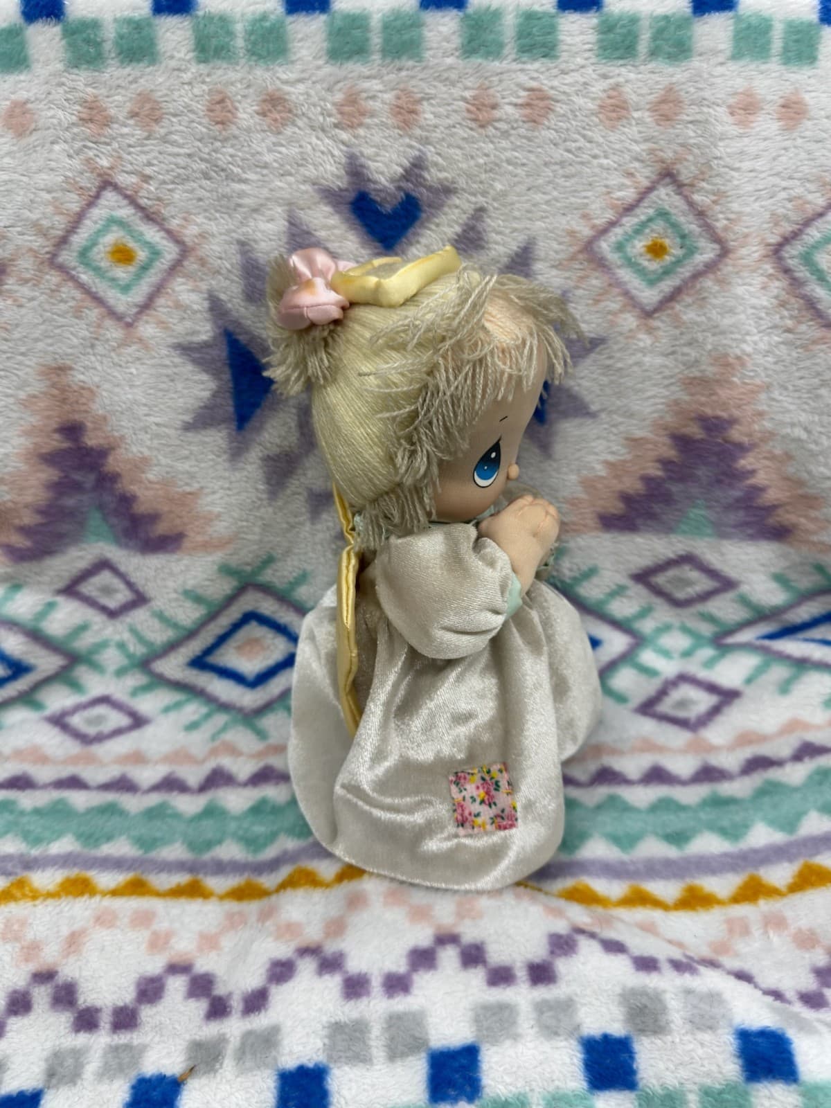 Vintage Pair of Precious Moments Praying Angels - Thumbnail 3