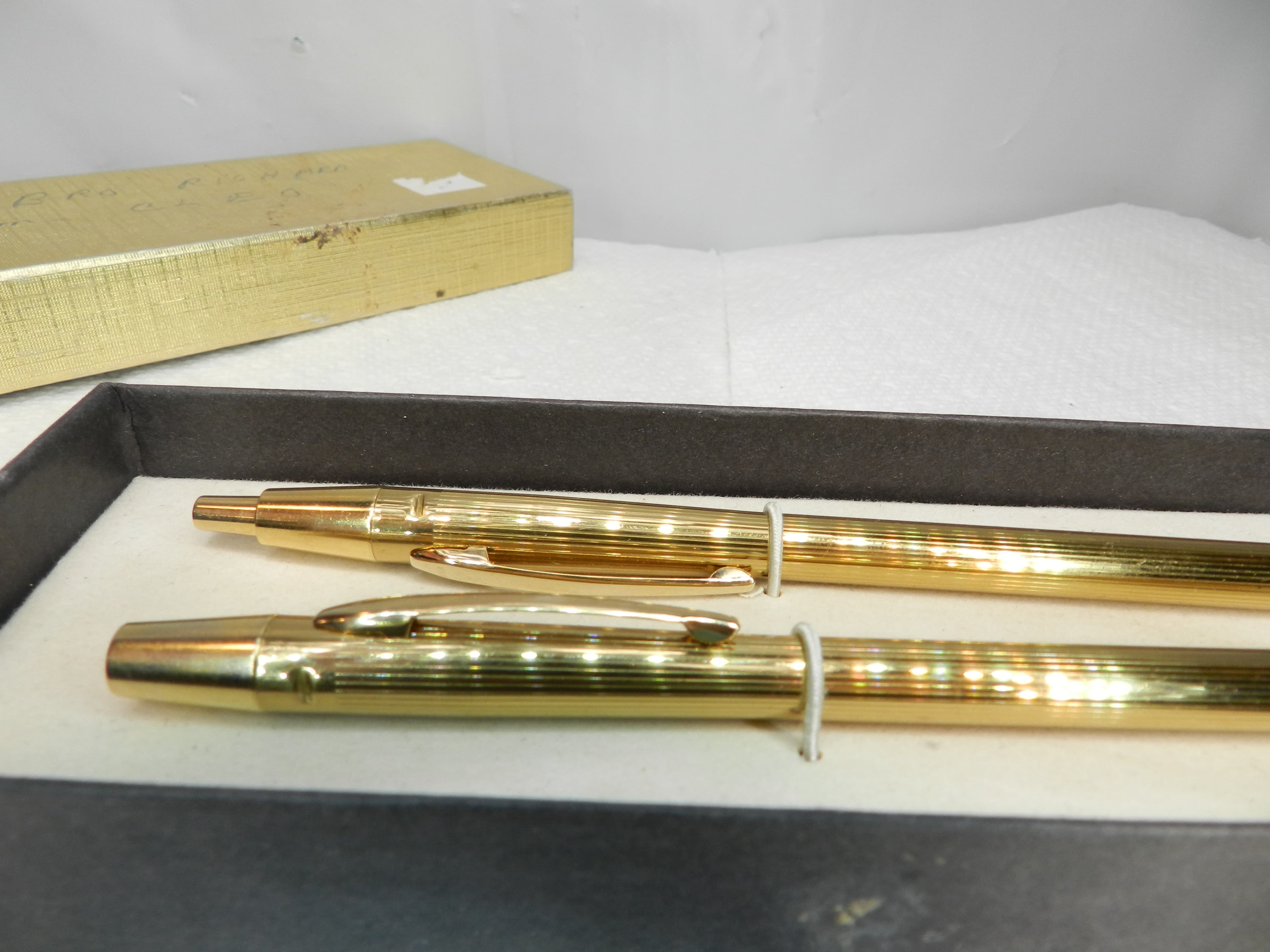 Vintage Classic Slim-Profile Executive Gold Tone Pencil & Ink Pen Set (O4S) - Thumbnail 6