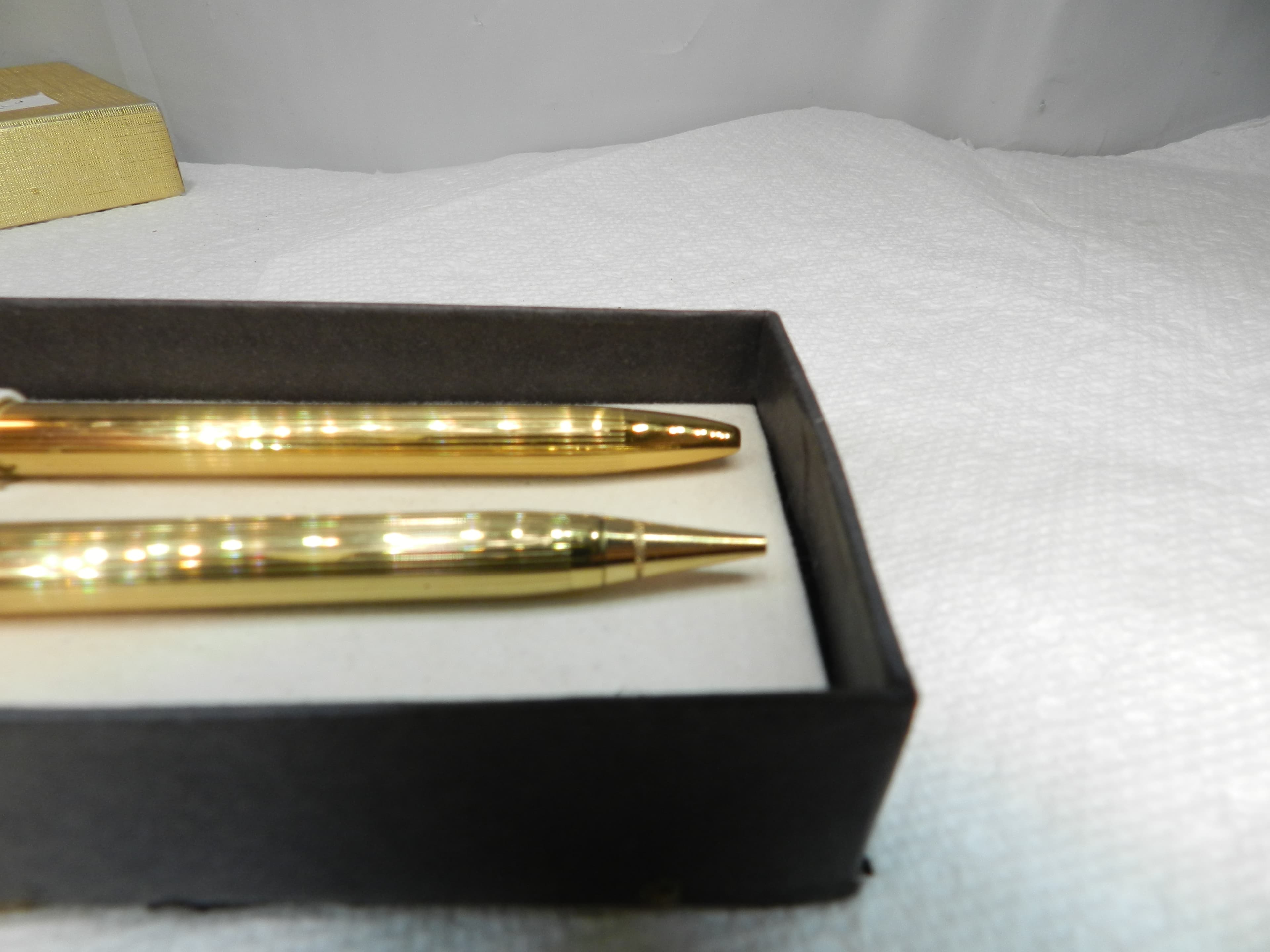 Vintage Classic Slim-Profile Executive Gold Tone Pencil & Ink Pen Set (O4S) - Thumbnail 5