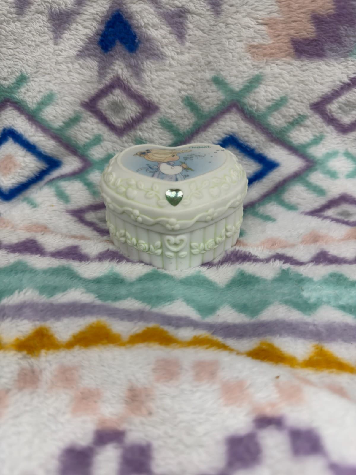 Vintage 1996 Precious Moments Enesco August Heart-Shaped Trinket Box - Thumbnail 2