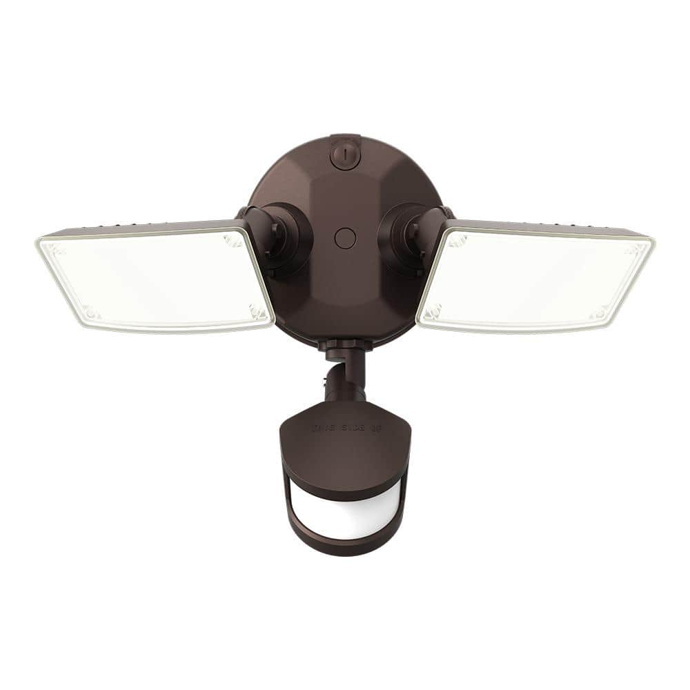 HALO Outdoor TGS Twin Square Head  2500 Lumen  4000K CCT Motion Flood Light in Bronze - Thumbnail 2