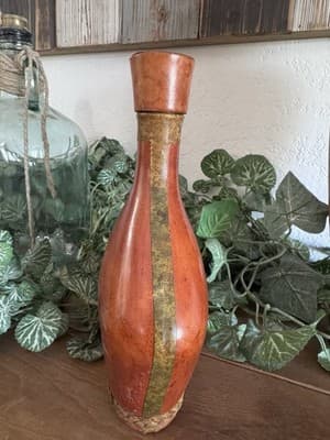 Vintage Italian Leather Wrapped Decanter Bottle With Stopper Made In Italy - Thumbnail 4