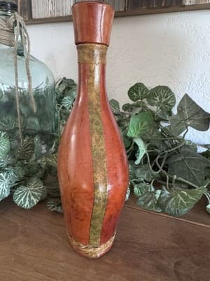 Vintage Italian Leather Wrapped Decanter Bottle With Stopper Made In Italy - Thumbnail 2