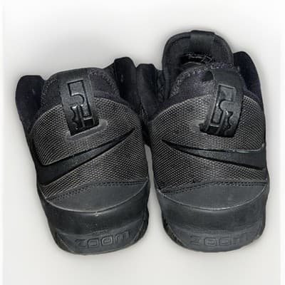 Nike LeBron 14 Low Men's Size 12 Triple Black 2017 878636-002 - Thumbnail 4