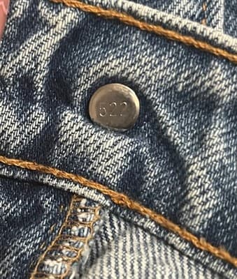 Vintage Levi's 505 Jeans Men's 42x32 Regular Fit Med Wash Denim Skater 80’s - Thumbnail 6