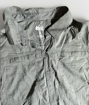 REI Co-op Shirt Womens Xl Gray Button Up Sahara Long Slv Vented Fishing Hiking - Thumbnail 2