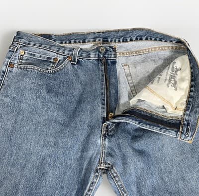 Vintage levis 505 Jeans Mens Size 36x30 Light Wash Denim Y2K - Thumbnail 4