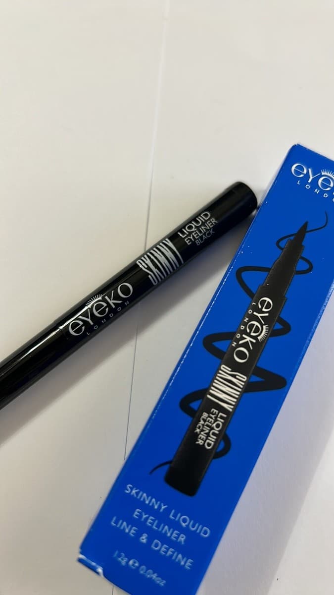 $22MSRP Eyeko Skinny Liquid Eyeliner, One Size, Black - Thumbnail 8