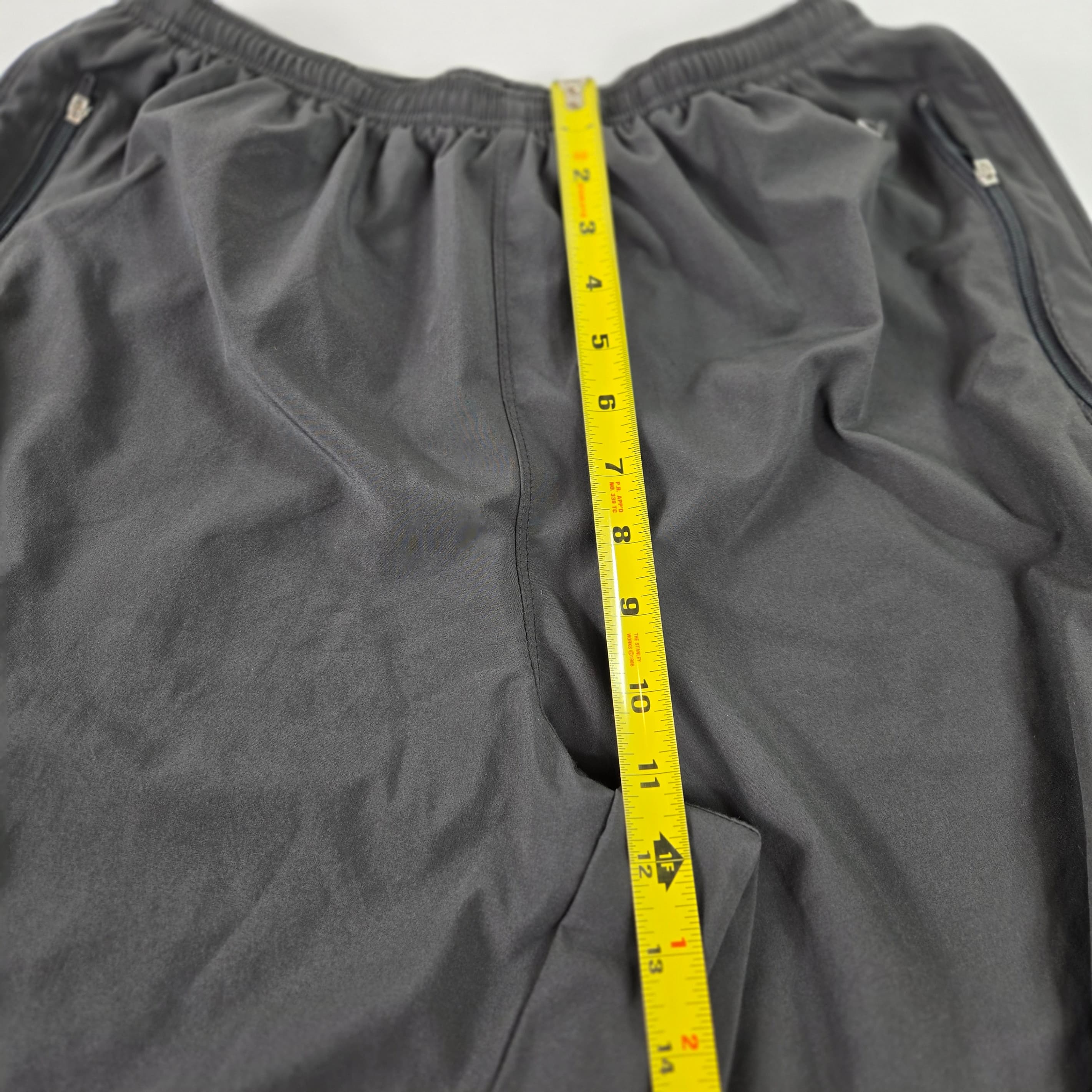 Nike Men's Fit Dry Athletic Shorts Size L - Thumbnail 3