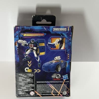 transformers legacy United Autobot New/Factory Sealed - Thumbnail 3