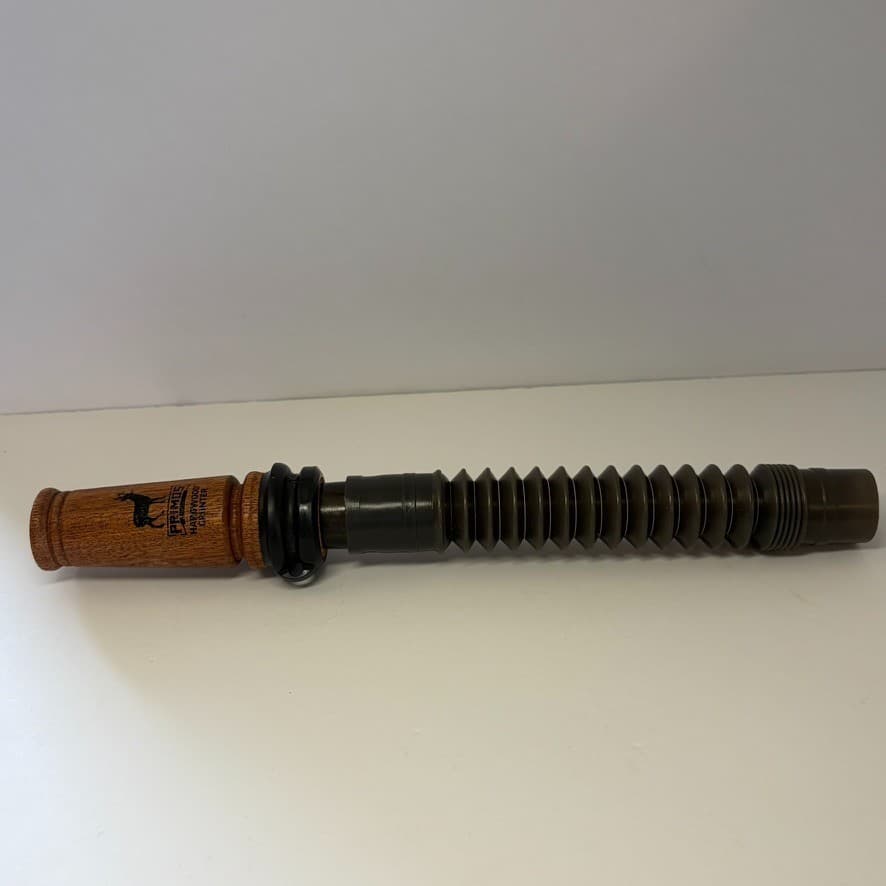 Hardwood Deer Grunt Call / Used Hunting Whitetail Buck Rut Grunter Tube - Thumbnail 3