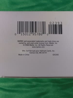 Hallmark Keepsake Ornament Celebration Barbie Christmas 2006 QX2393 - Thumbnail 3