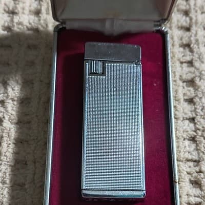 B.P.C. Silver Butane Lighter with Case Collectible Japanese Presentation Box - Thumbnail 2