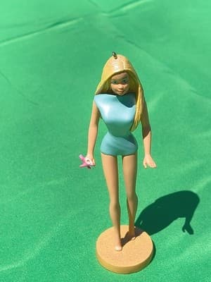 Hallmark Keepsake Malibu Barbie Collector's Series Christmas Ornament 2003 - Thumbnail 4