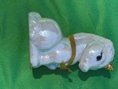 Hallmark Keepsake Ornament Baby Unicorn Porcelain Christmas 1990 - Thumbnail 4