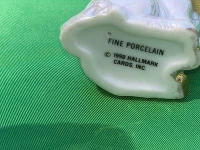 Hallmark Keepsake Ornament Baby Unicorn Porcelain Christmas 1990 - Thumbnail 5